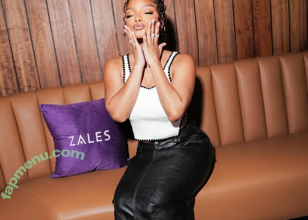 Halle Bailey nude photo #0027 (chloebaileyyy / hallebailey)