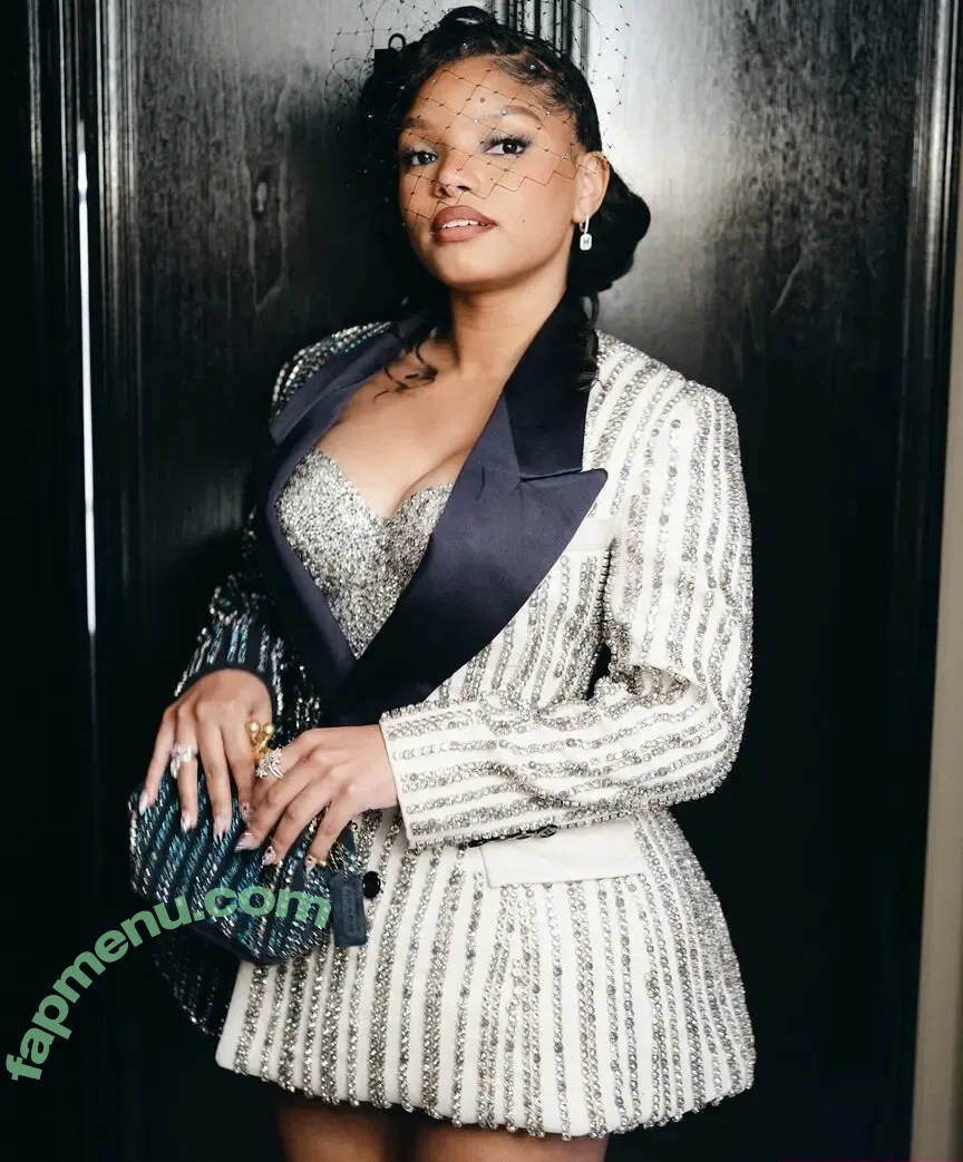 Halle Bailey nude photo #0071 (chloebaileyyy / hallebailey)