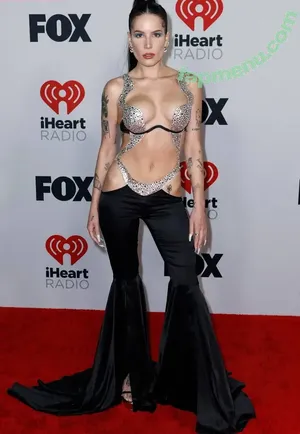 Halsey / iamhalsey / yammahaaa nude photo #1218