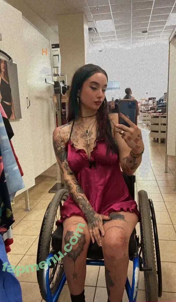 halzbby13 nude photo #0008 (13.halzbby)