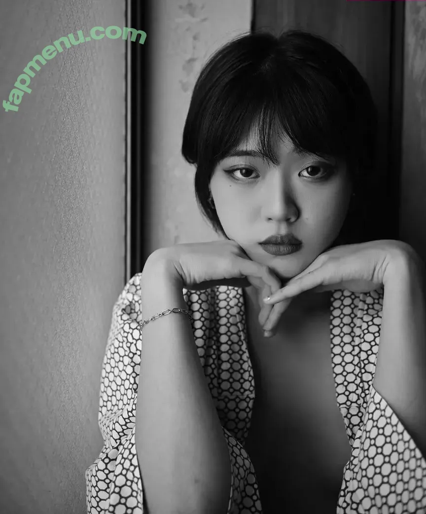 Hana1958011 nude photo #0017 (anahgnuel)