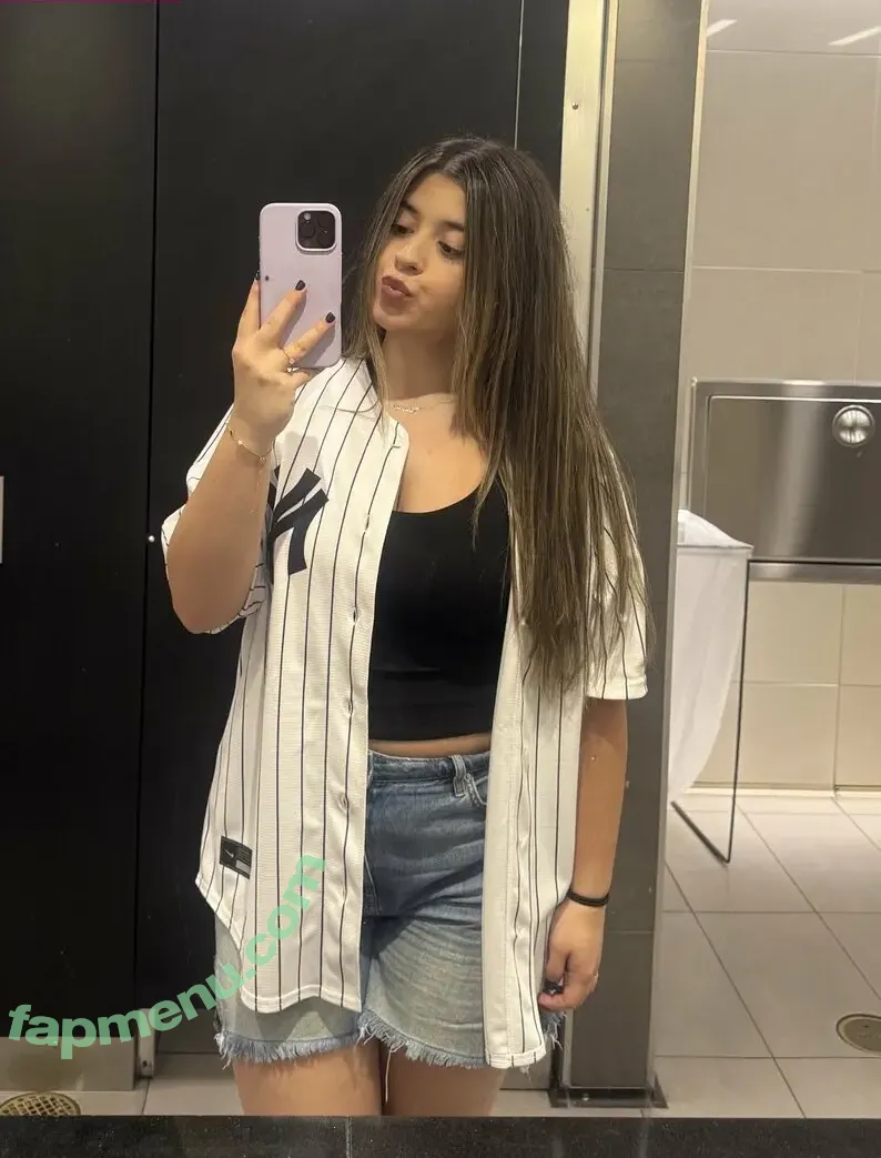 hanahoops nude photo #0021 (hanahoopss)