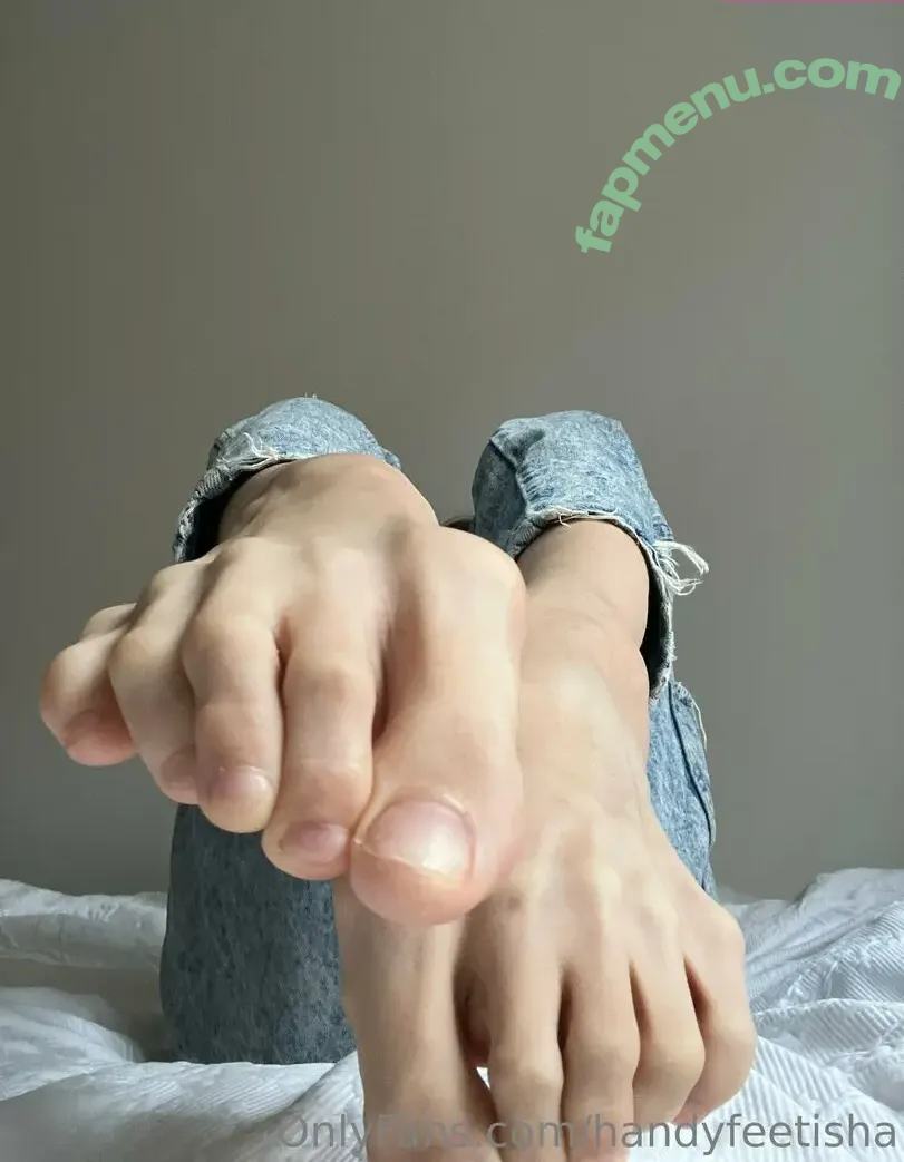 handyfeetisha nude photo #0006 (handyfeetisha)