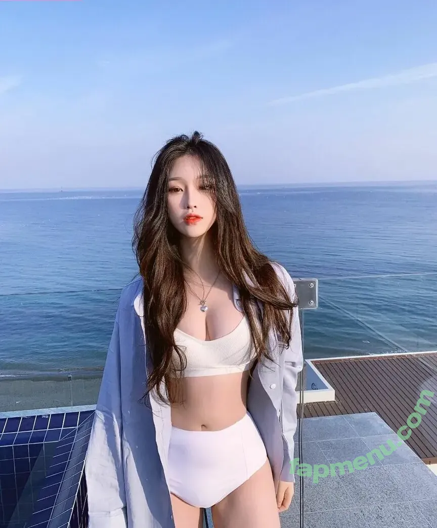 Hankyung nude photo #0001 (Hankyung)