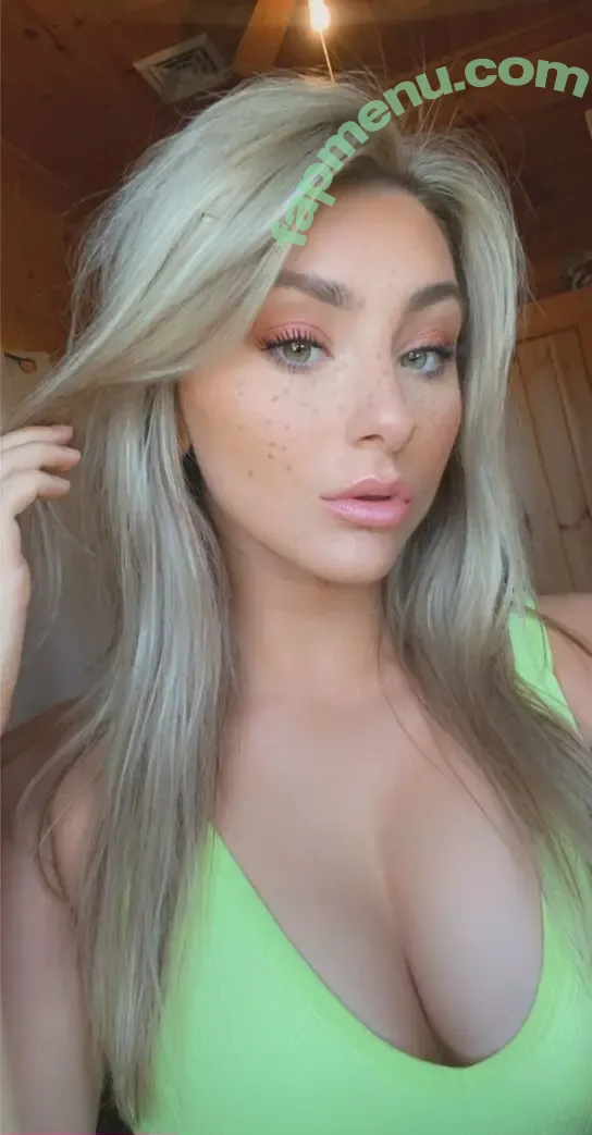 Hannah Cook nude photo #0110 (groovygal296 / hannahcook12)