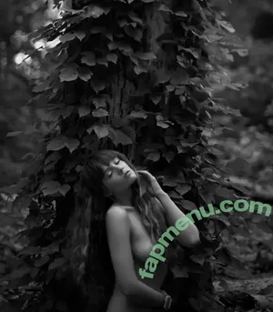 Hannah Rose May / hannahrosemay_ / thefakehannahrose nude photo #0098