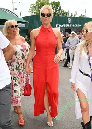 Hannah Waddingham / hannah_waddingham nude photo #0697