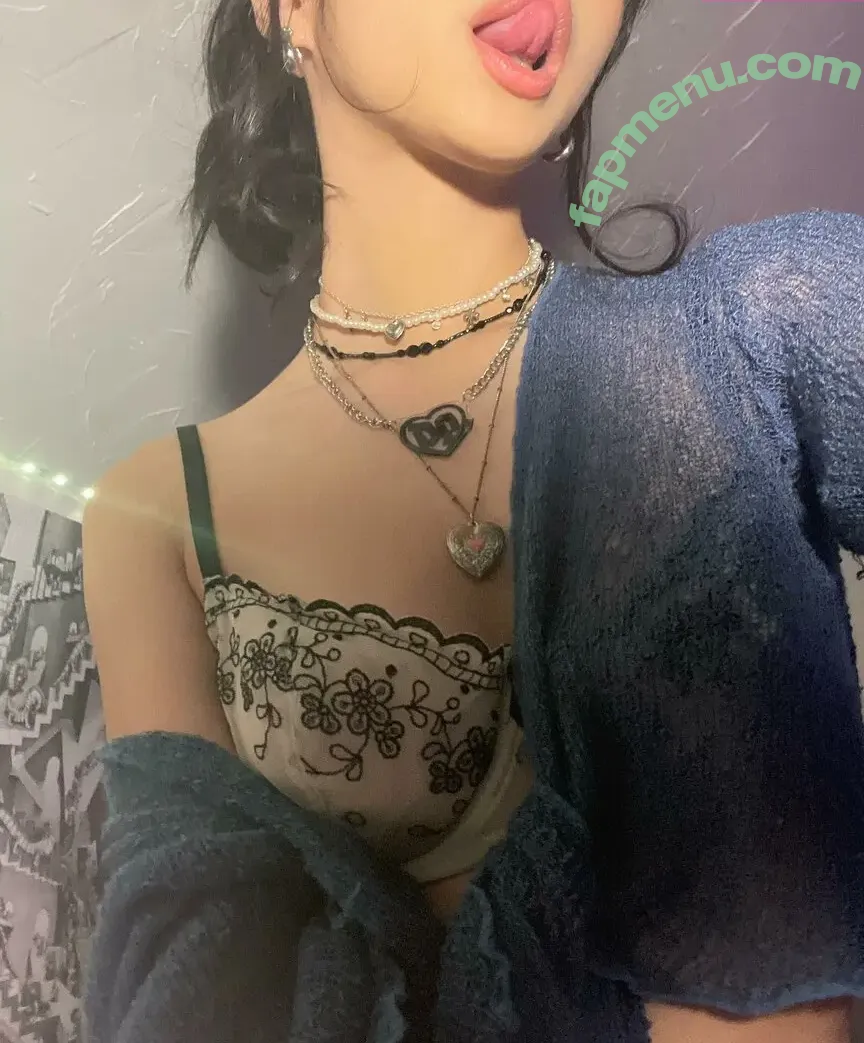 hannahlizfilter nude photo #0003 (darkwebprincess)