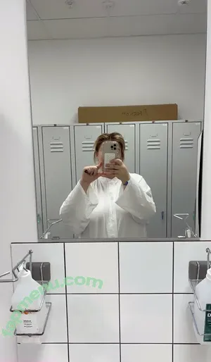 hannasaiit0 / ogbigcoop nude photo #0040