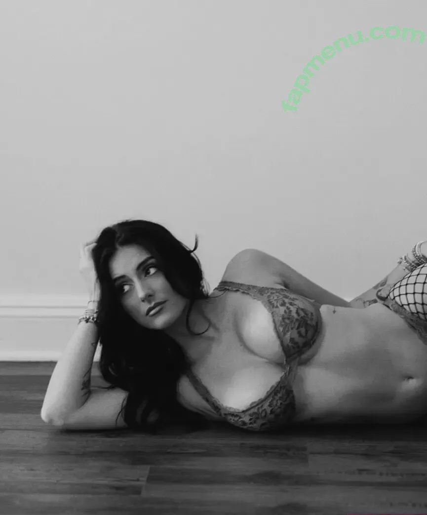 Harleeh nude photo #0012 (Harleehassell / blaiirrrrr)