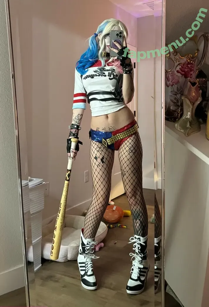 Harley Quinn Cosplay nude photo #0023 (Harley Quinn Cosplay)