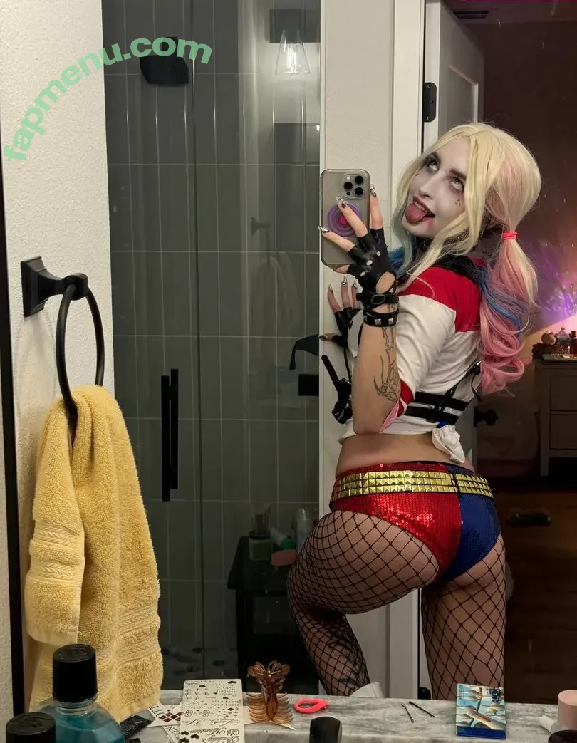 Harley Quinn Cosplay nude photo #0026 (Harley Quinn Cosplay)