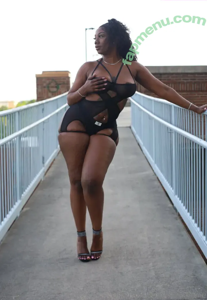 harmoanie nude photo #0023 (williamstyneisha)