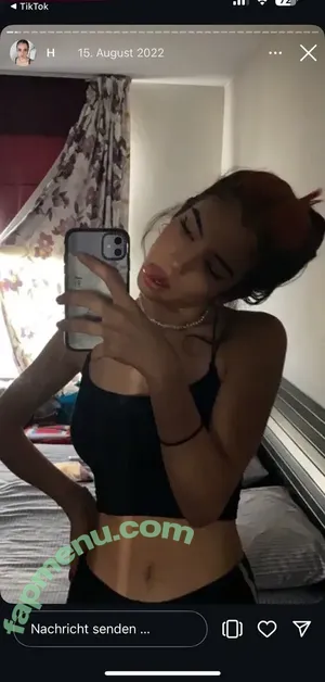  nude photo #0007