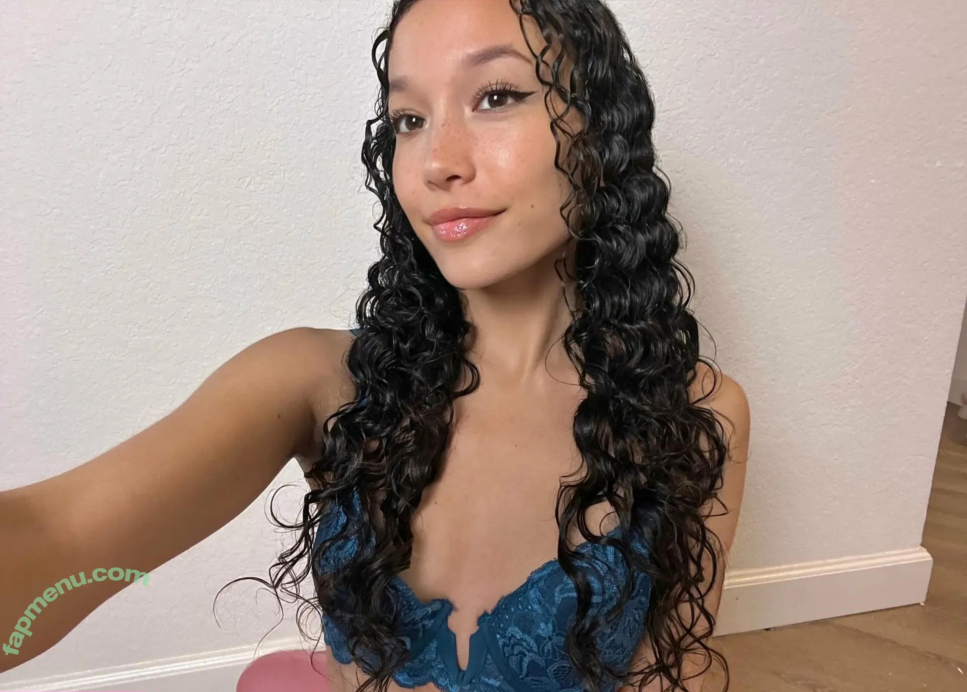 hawaiiancheerleaderxx nude photo #0235 (tinyhawaiianxx)
