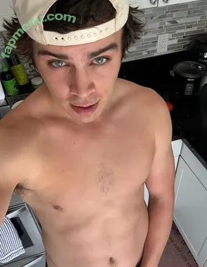  nude photo #0001