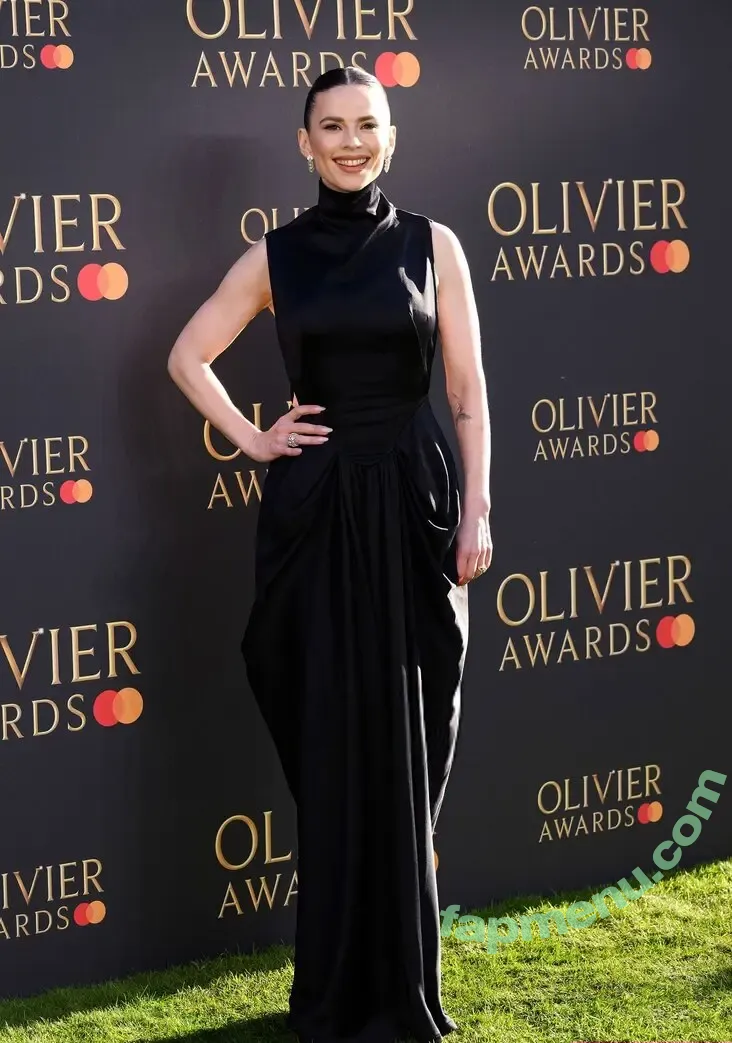 Hayley Atwell nude photo #0872 (hayley_atwell / wellhayley)