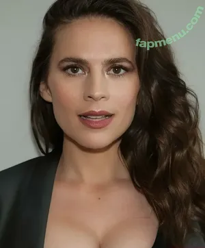 Hayley Atwell / hayley_atwell / wellhayley nude photo #1050