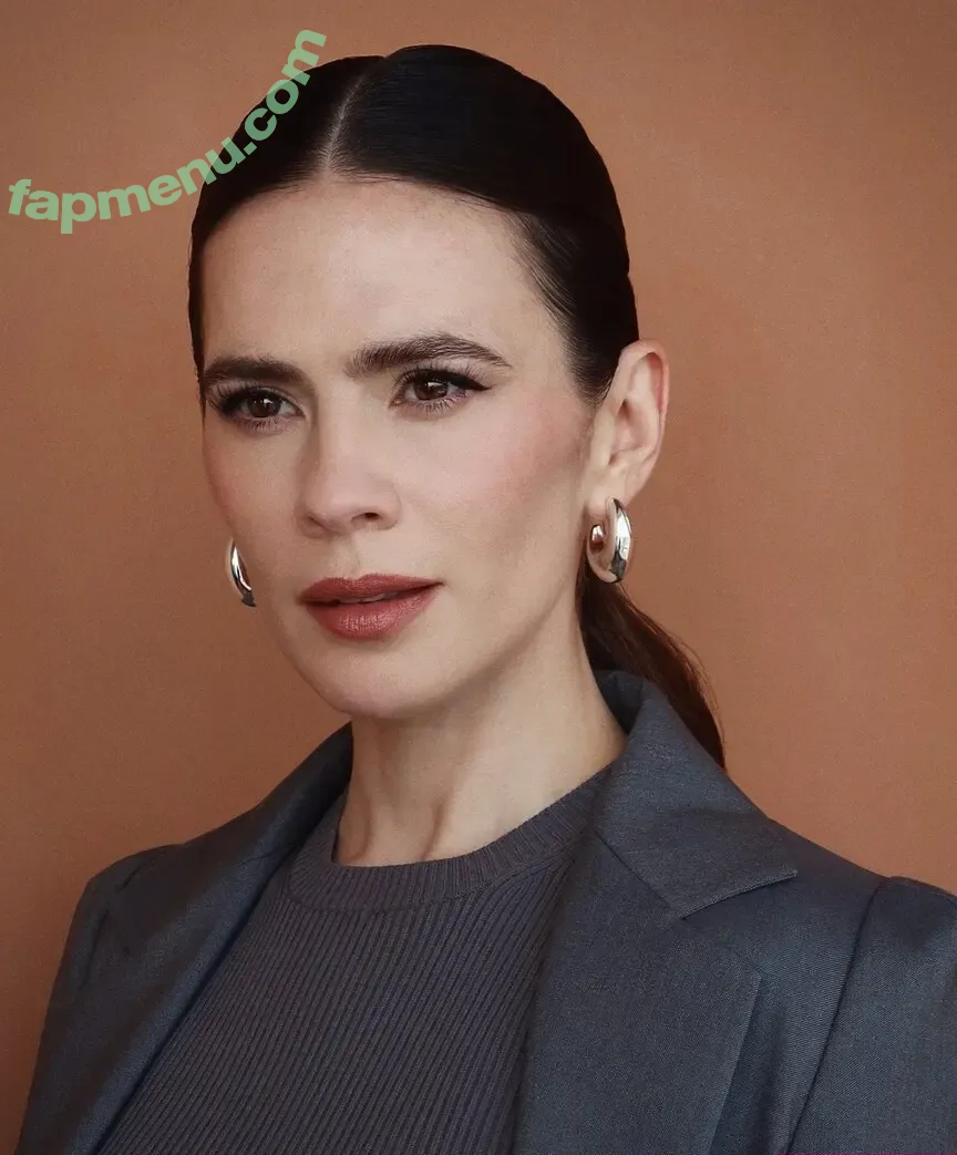 Hayley Atwell nude photo #1019 (hayley_atwell / wellhayley)