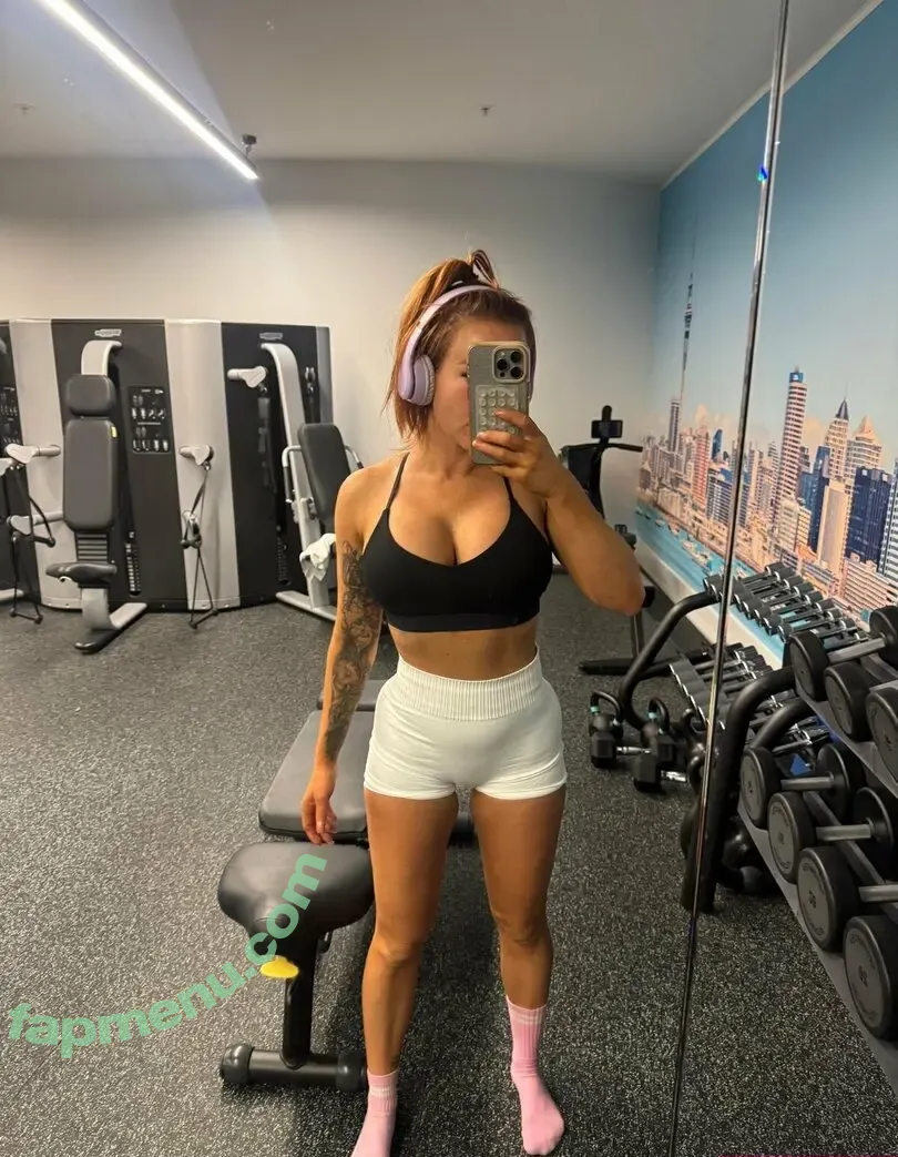 haylihooper nude photo #0077 (haylihooper)