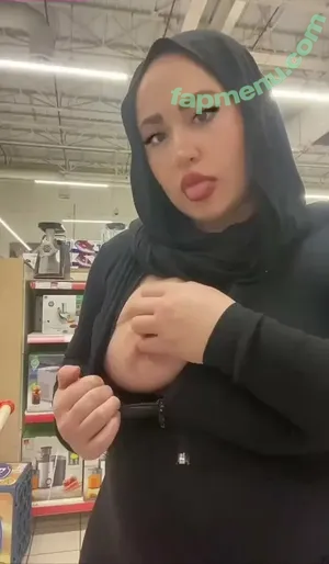  nude photo #0002