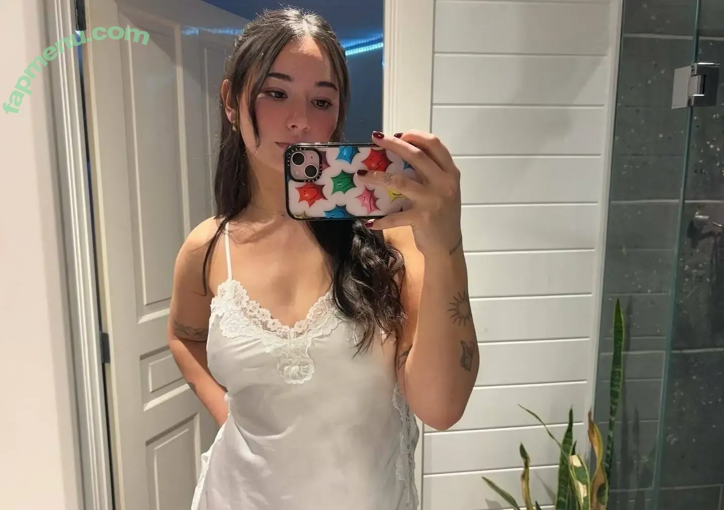 hazelxreid nude photo #0002 (hazelxreid)
