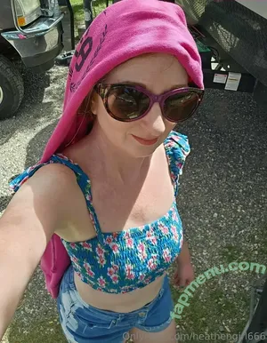  nude photo #0003