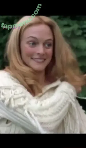 Heather Graham / imheathergraham / jessicag8081 nude photo #0100