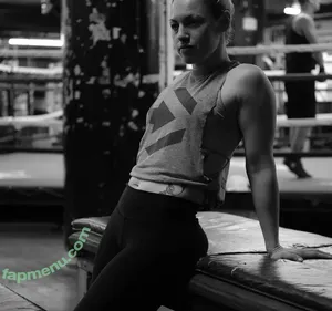 Heather Hardy / American Boxer / heathertheheat nude photo #0080