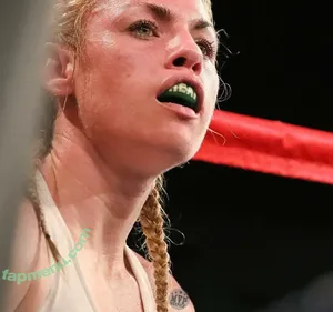 Heather Hardy / American Boxer / heathertheheat nude photo #0090
