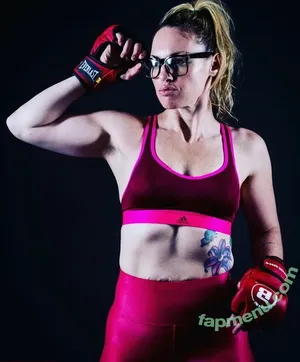 Heather Hardy / American Boxer / heathertheheat nude photo #0116