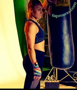 Heather Hardy / American Boxer / heathertheheat nude photo #0122