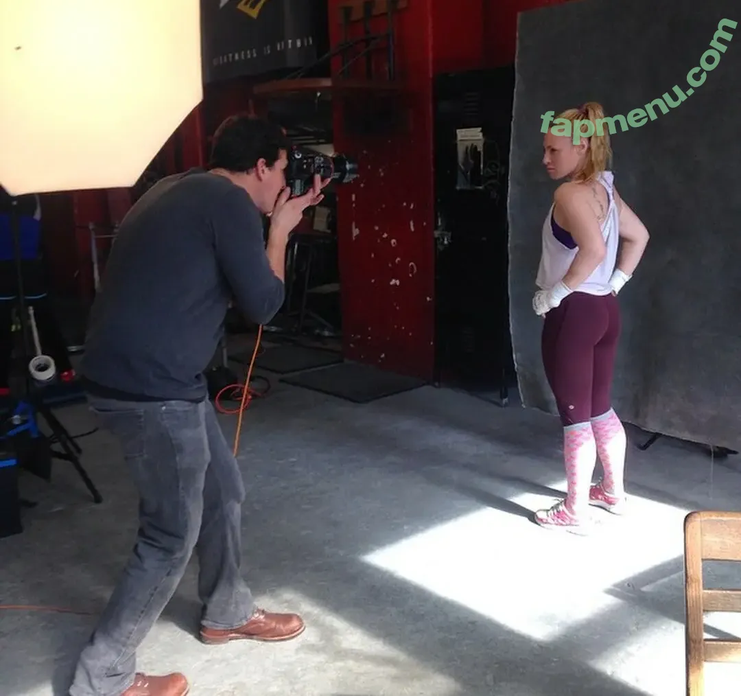 Heather Hardy nude photo #0007 (American Boxer / heathertheheat)