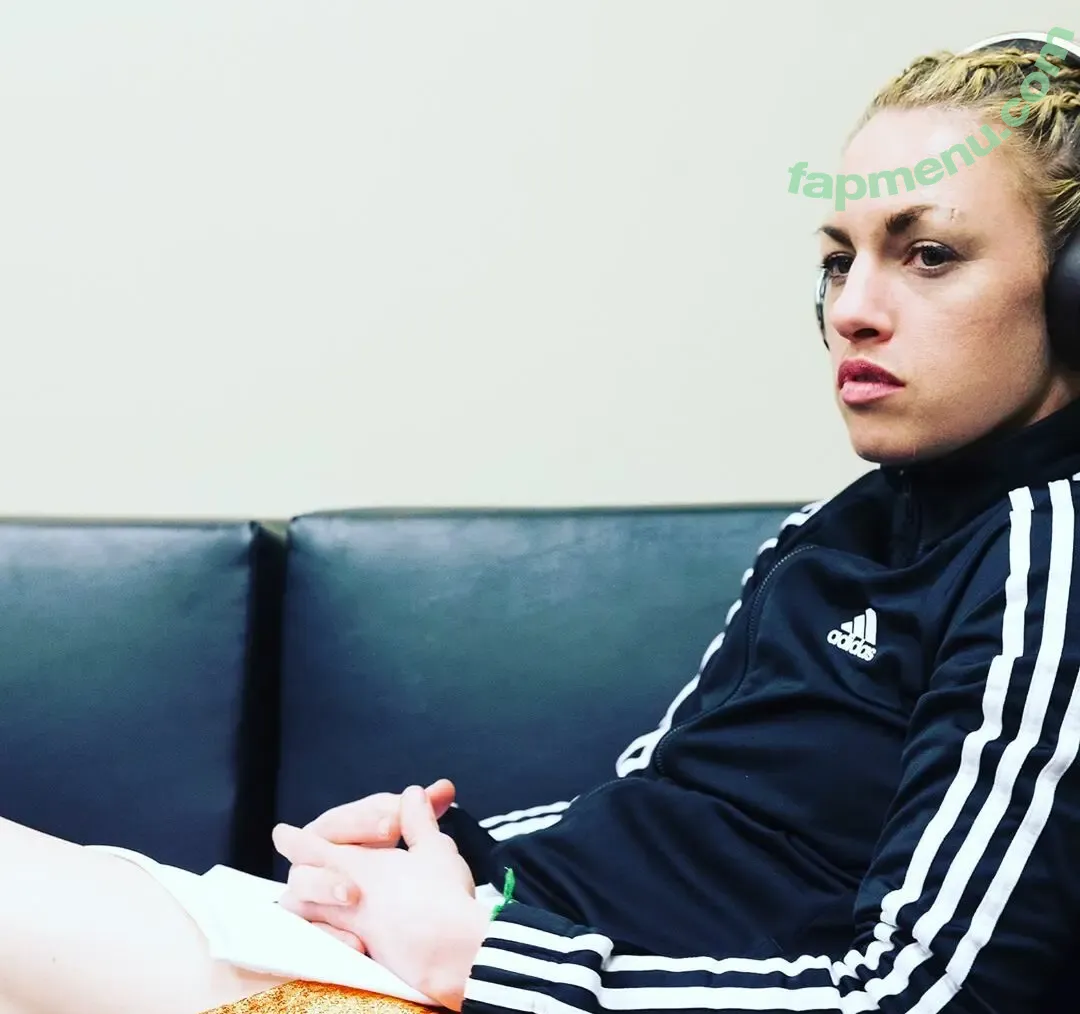 Heather Hardy nude photo #0012 (American Boxer / heathertheheat)