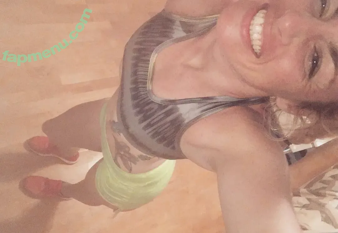 Heather Hardy nude photo #0064 (American Boxer / heathertheheat)