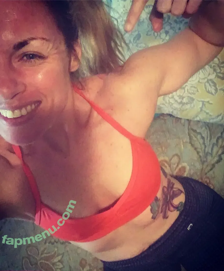 Heather Hardy nude photo #0070 (American Boxer / heathertheheat)