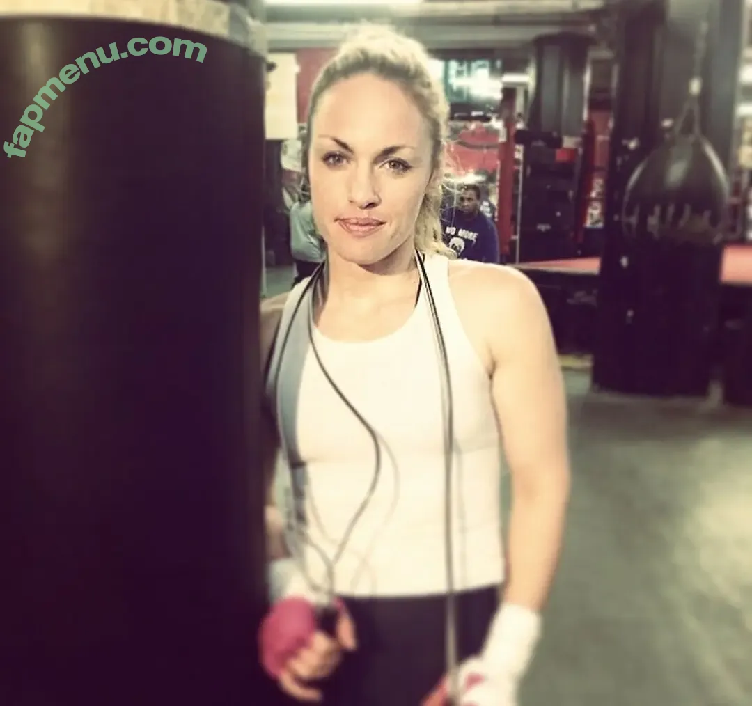 Heather Hardy nude photo #0112 (American Boxer / heathertheheat)