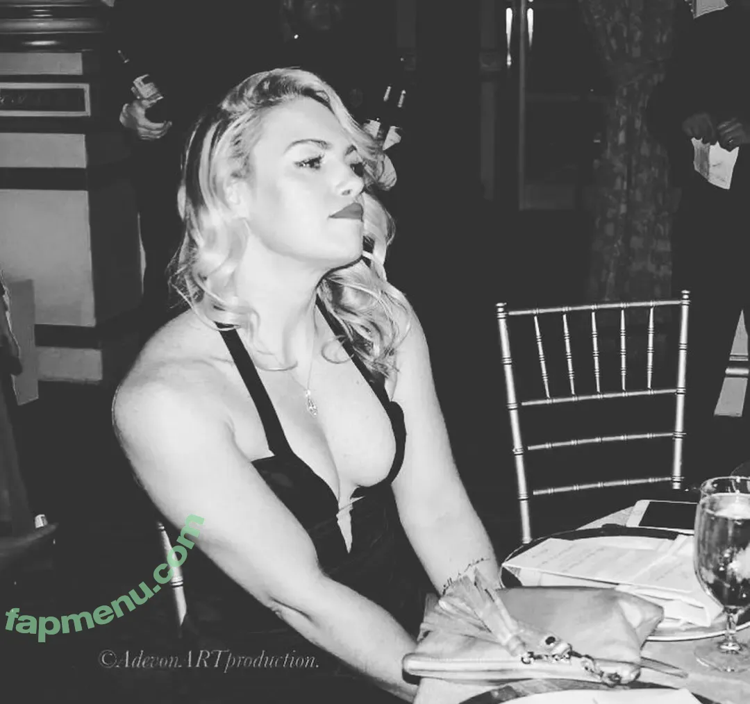 Heather Hardy nude photo #0174 (American Boxer / heathertheheat)