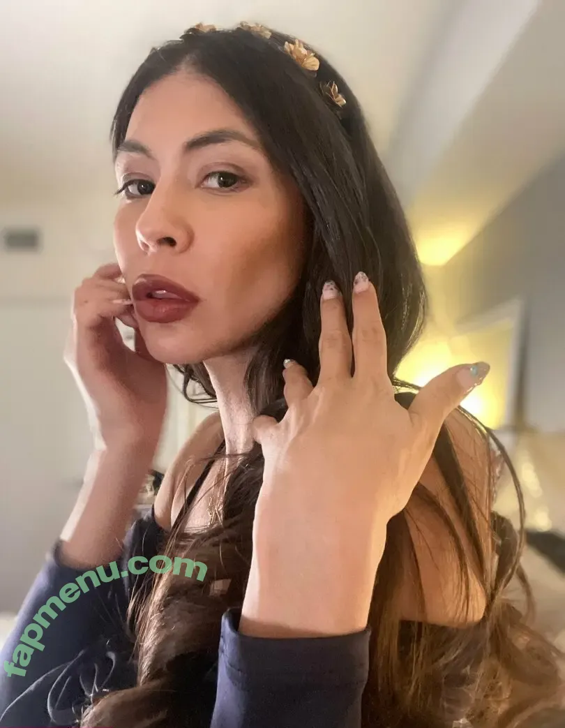 heathervahn nude photo #0021 (heathervahn)