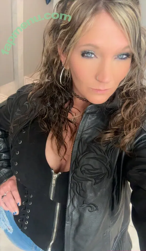 hedriccn nude photo #0031 (chevy_gurl3)