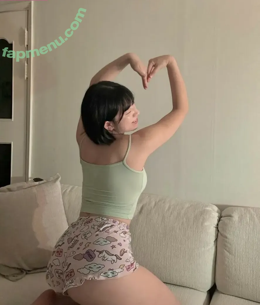 Heeheemoon nude photo #0093 (moon_nyang_ / xailormoon)