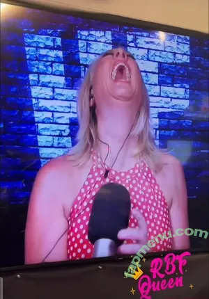Heidi Hamilton / Heidihamiltonhost nude photo #0007