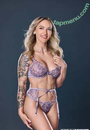  nude photo #0001
