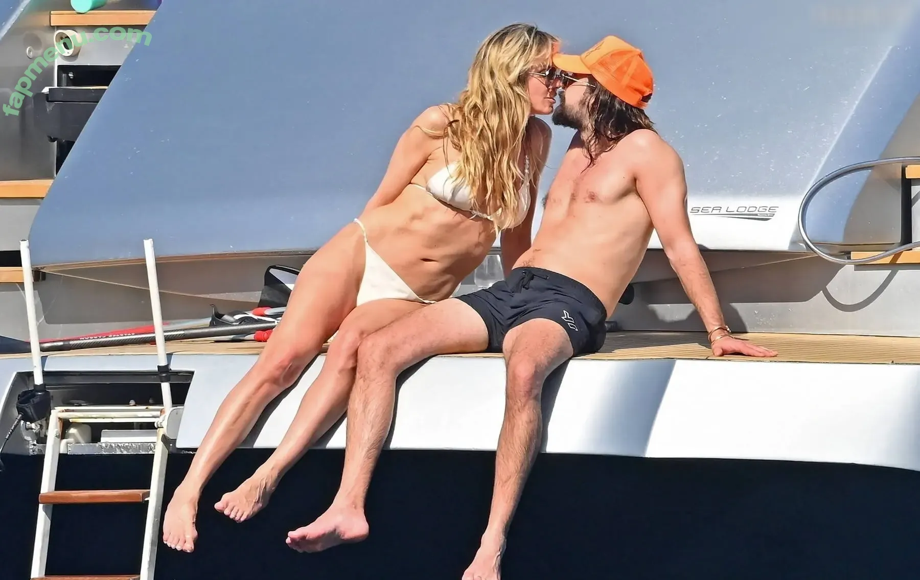 Heidi Klum nude photo #5226 (heidiklum)