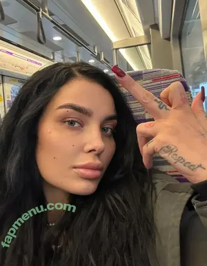 Hennydiamonds / Goddesshennyd / cumforme365 / henny365 / hennydiamonds365 nude photo #0016