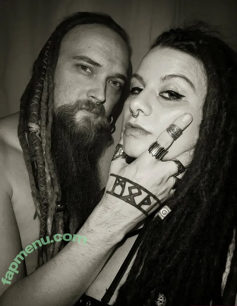hereticaesthetic nude photo #0002 (hereticaesthetic)