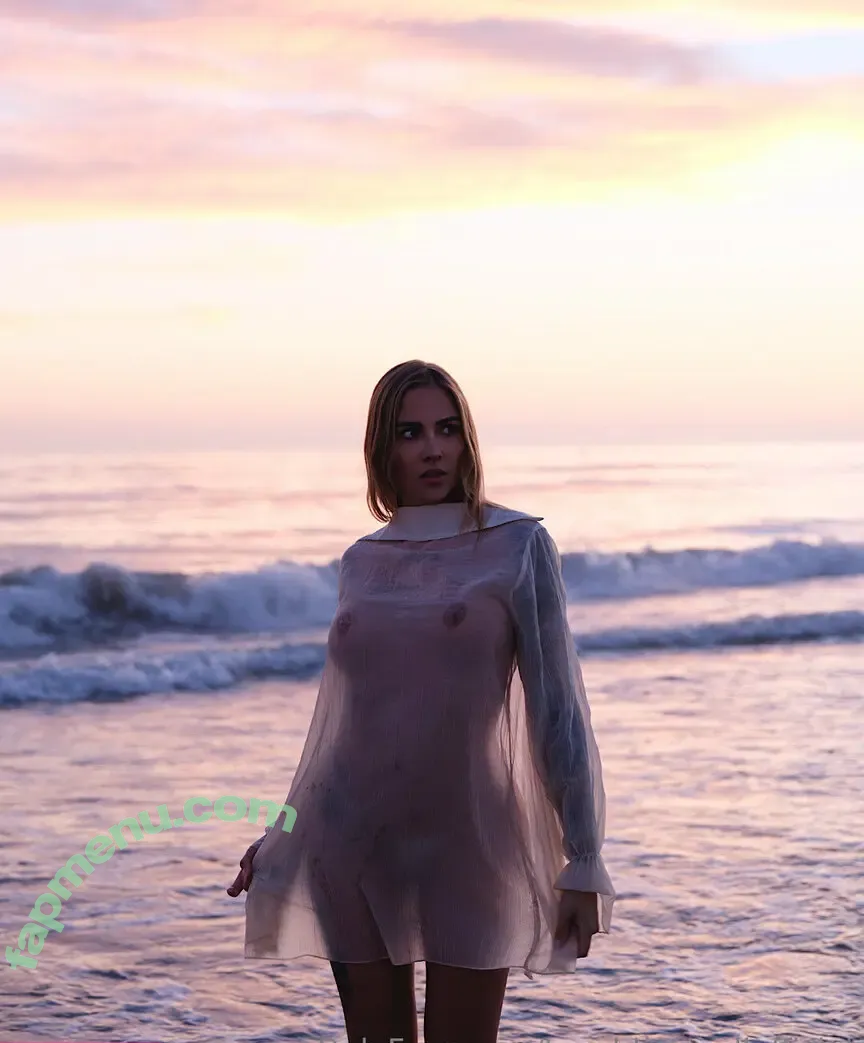 herzblutmadlofficial nude photo #0033 (herzblutmadl)