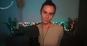 HeyHelen ASMR / heyhelen_asmr nude photo #0063