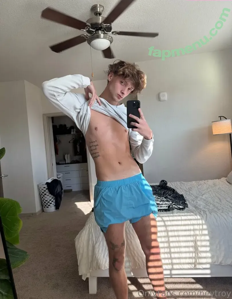 heytroy nude photo #0011 (heytroy_)