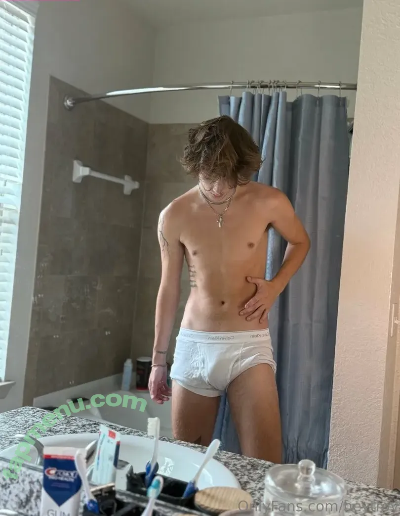 heytroy nude photo #0013 (heytroy_)